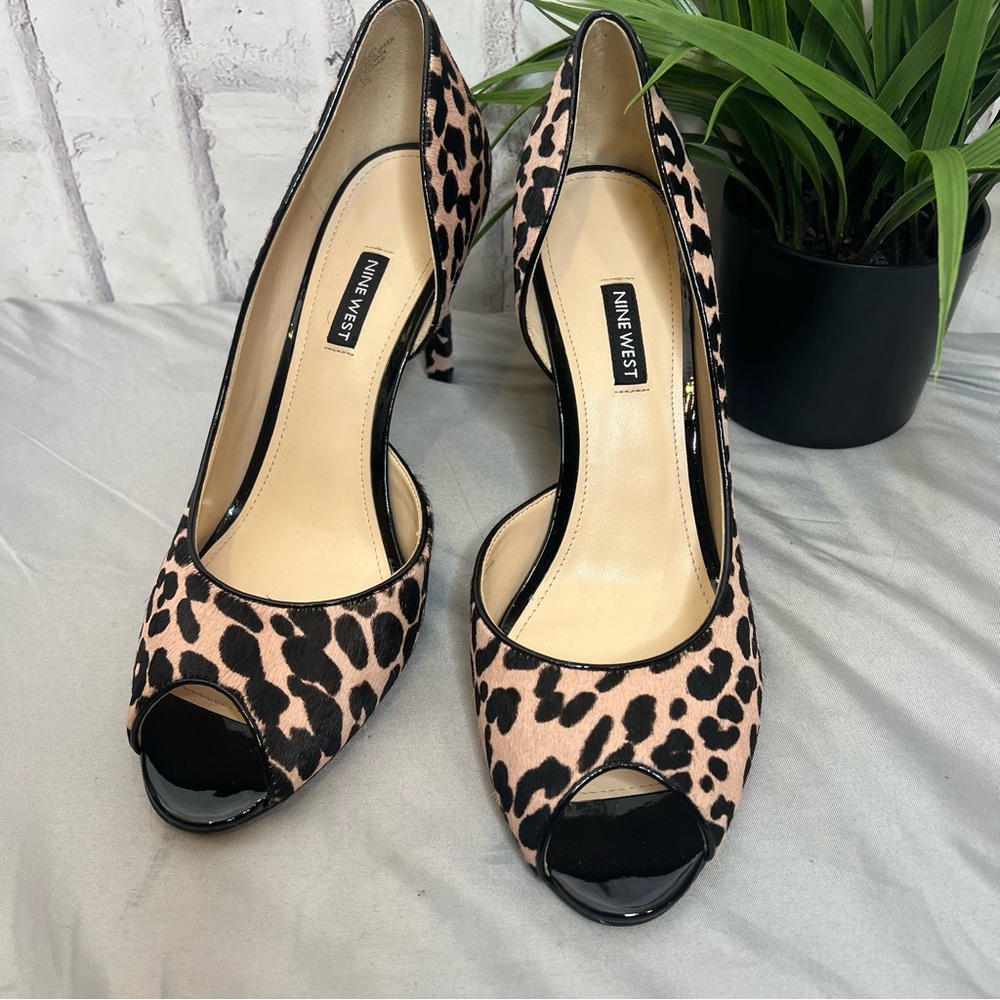 NINE WEST Cheetah Print Peep Toe High Heels - Size 11 (Almost NEW)